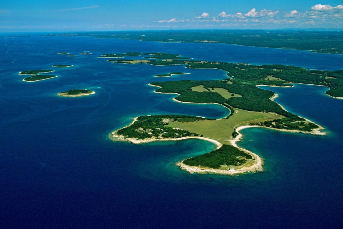 Boat excursion Antonio is the best way to discover the Istrian peninsula and Brijuni Islands